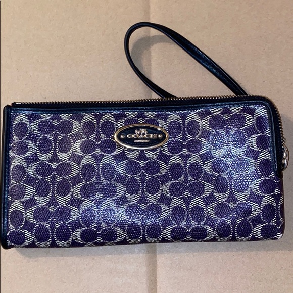 Coach wallet